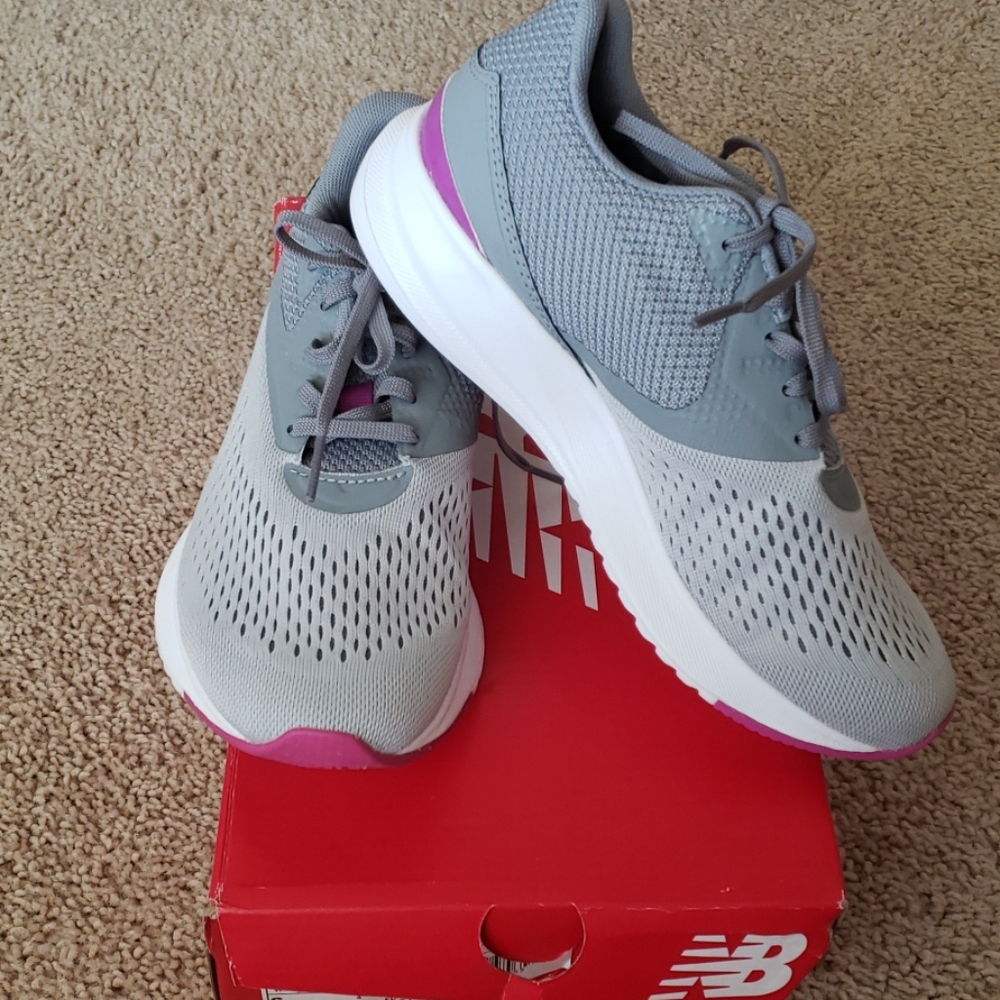 New Balance Pro run lightweight running shoes for